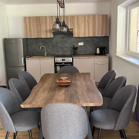 Chalet Pri Potoku 1 *