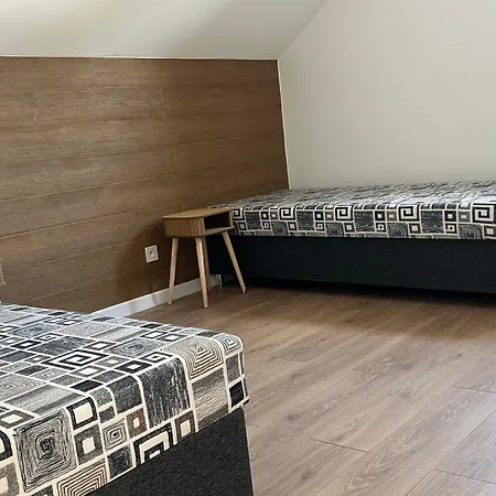 Chalet Pri Potoku 1 *