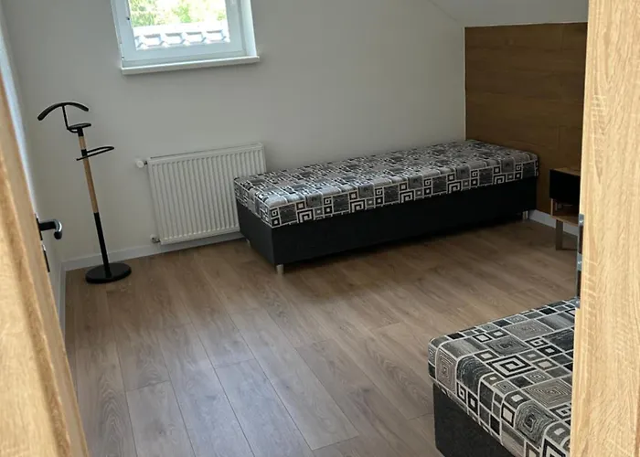 Pri Potoku 1 * Valca